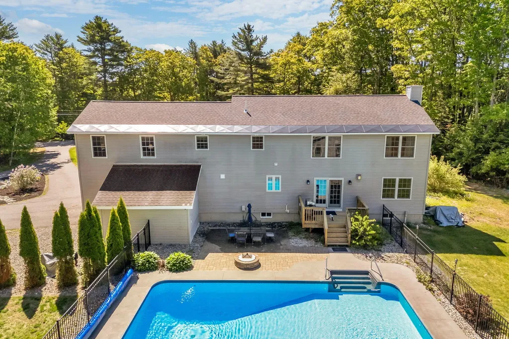 115 Brackett Road Brunswick ME 04011