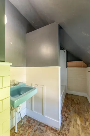 100 Cedar Street Belfast ME 04915