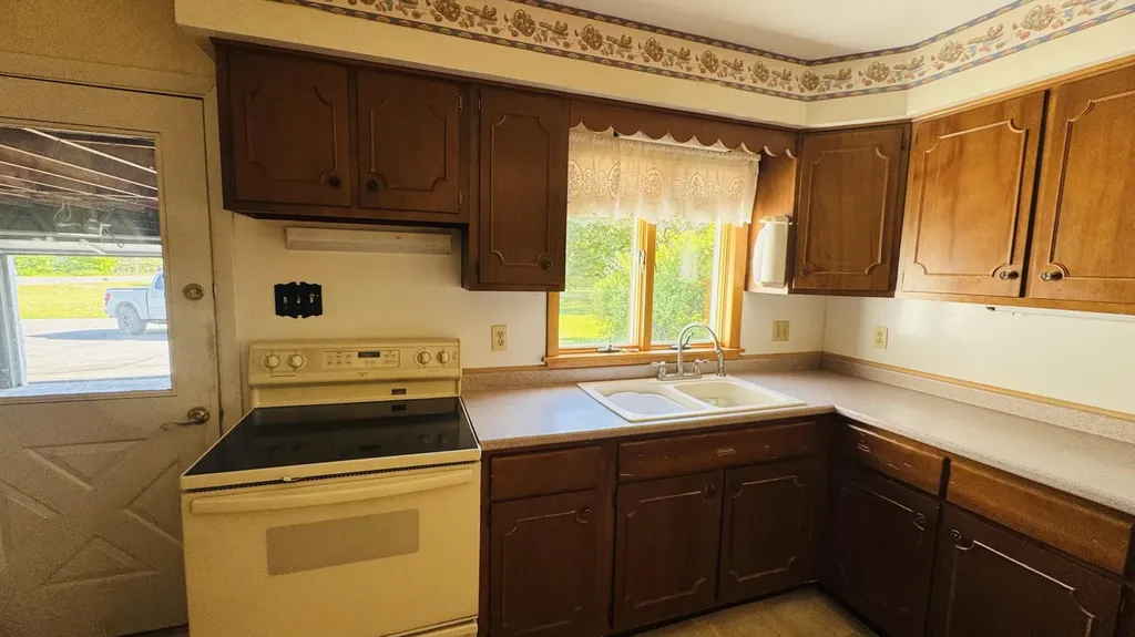 1173 Presque Isle Road Caribou ME 04736
