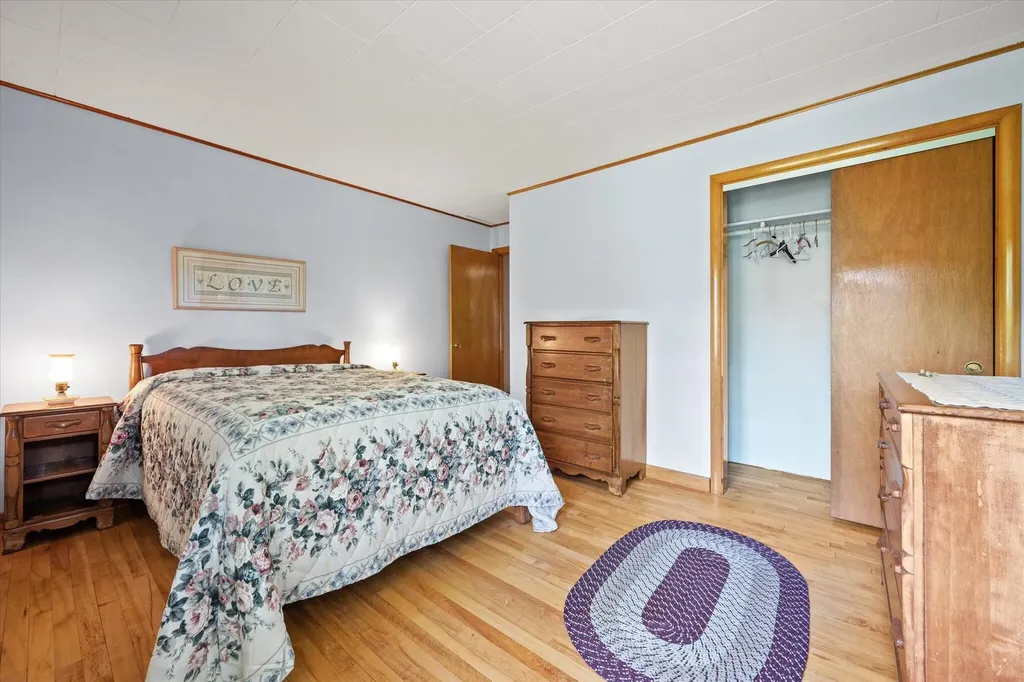 32 Davenport Street Milford ME 04461