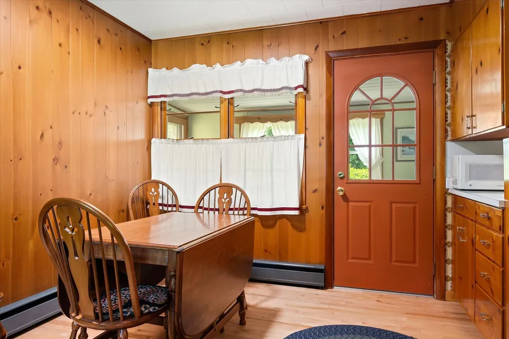 32 Davenport Street Milford ME 04461