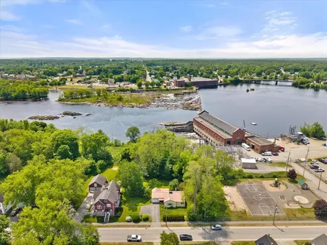 32 Davenport Street Milford ME 04461