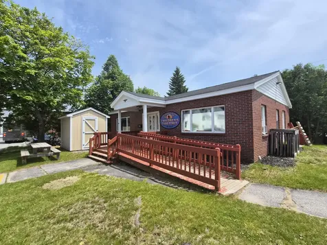 113 Church Street Farmington ME 04938