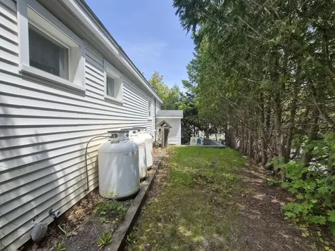 113 Church Street Farmington ME 04938