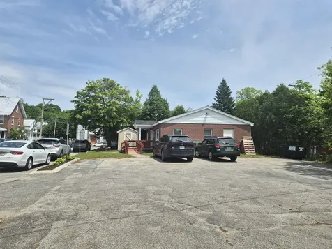 113 Church Street Farmington ME 04938