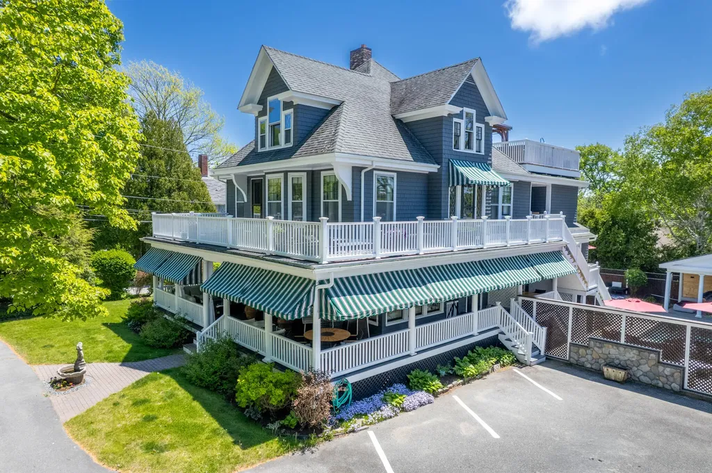 118 Clark Point Road Southwest Harbor ME 04679