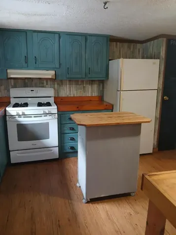 836 River Road New Portland ME 04961