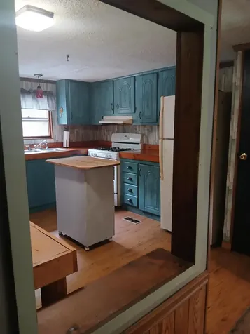 836 River Road New Portland ME 04961