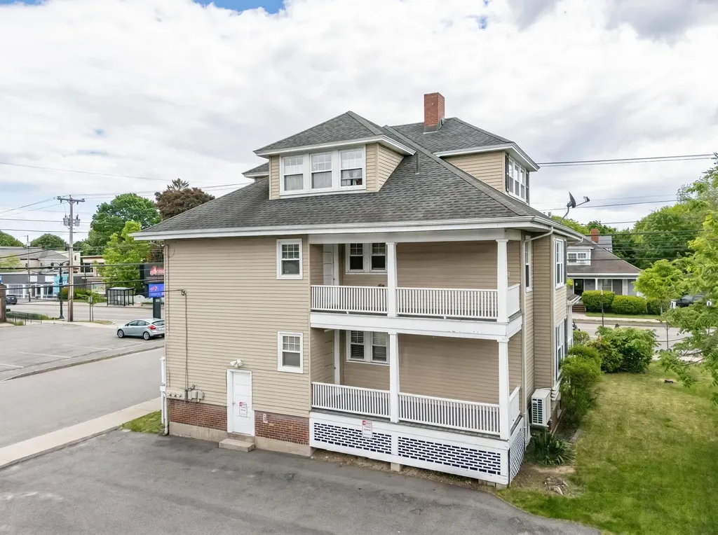 597 Main Street South Portland ME 04106