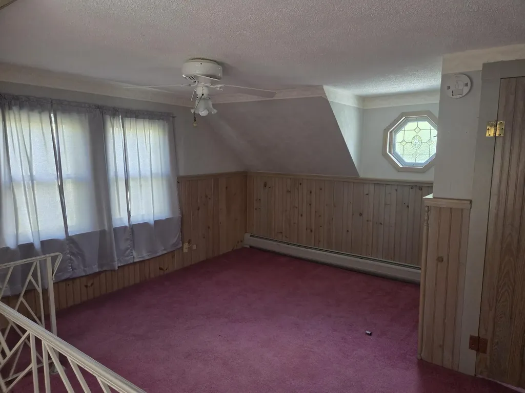 98 Fairview Avenue Dover-foxcroft ME 04426