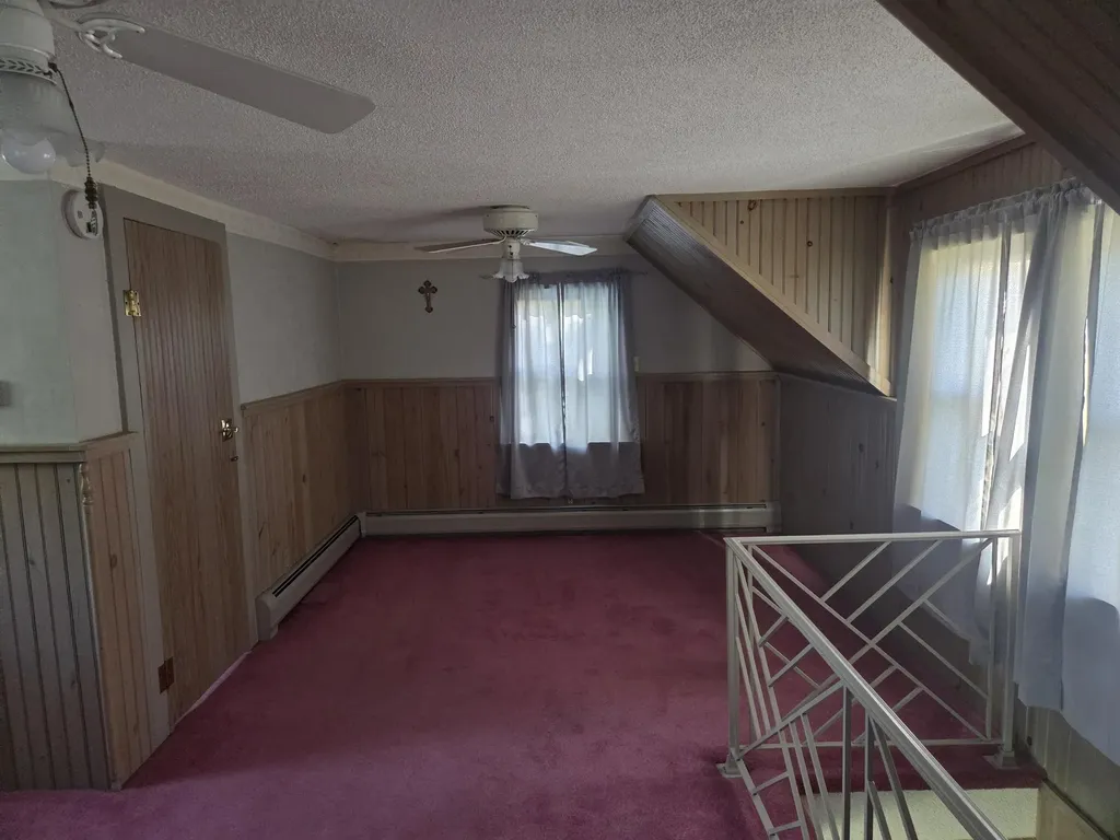 98 Fairview Avenue Dover-foxcroft ME 04426