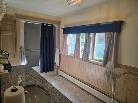 98 Fairview Avenue Dover-foxcroft ME 04426