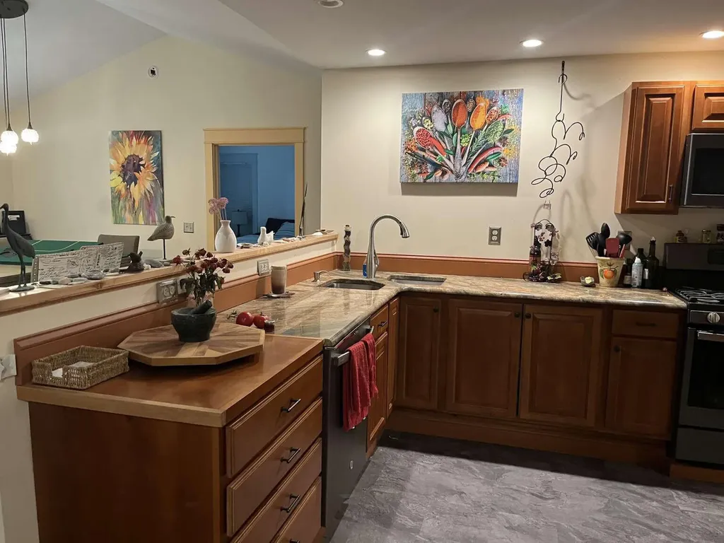 121 Wentworth Cove Road West Gardiner ME 04345