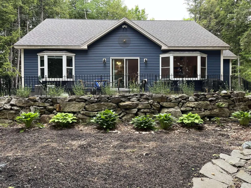 121 Wentworth Cove Road West Gardiner ME 04345