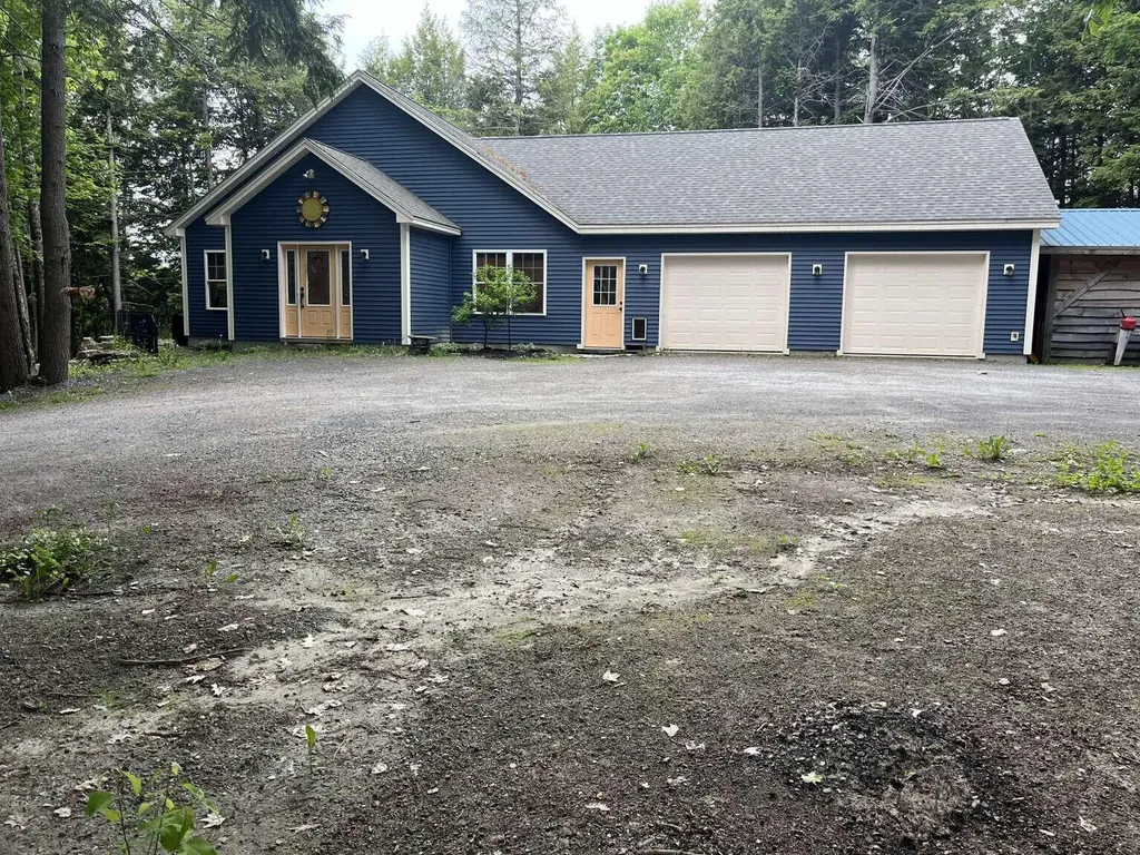 121 Wentworth Cove Road West Gardiner ME 04345
