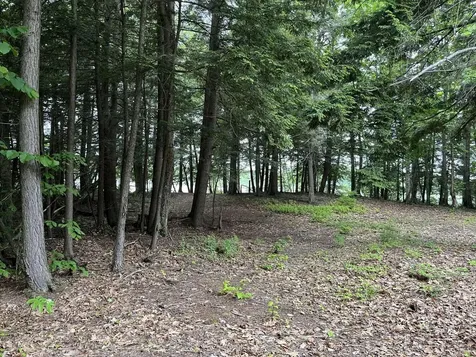 121 Wentworth Cove Road West Gardiner ME 04345