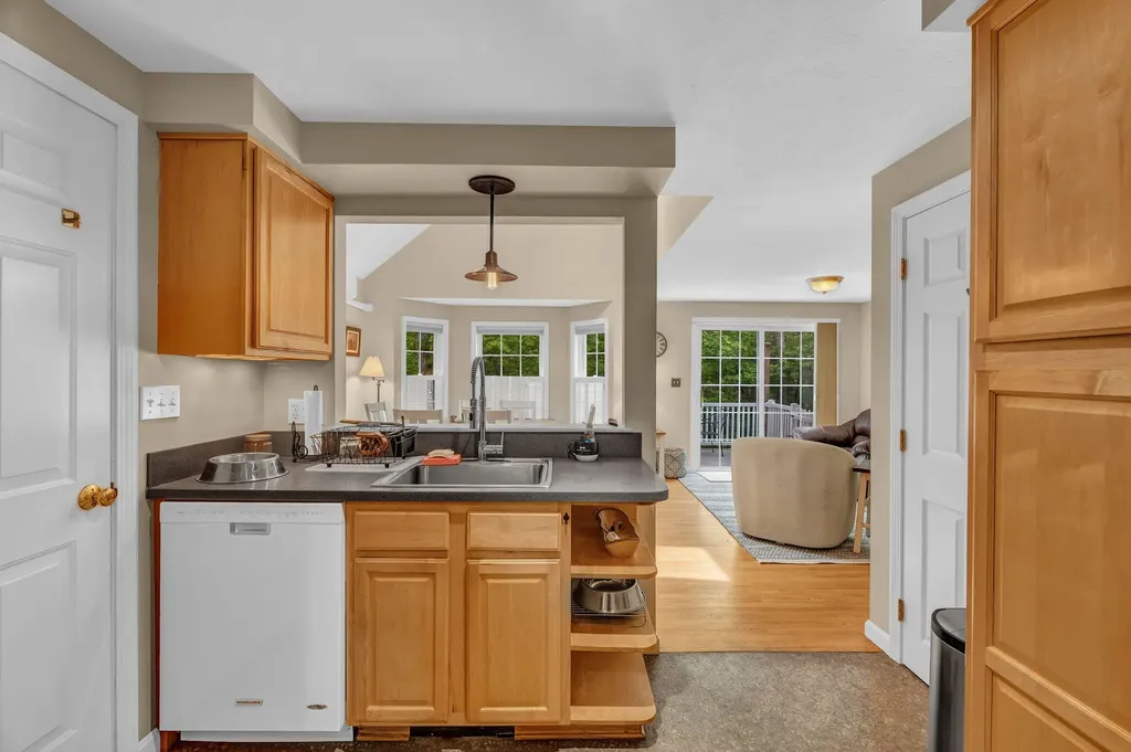 7 Garnet Drive Topsham ME 04086