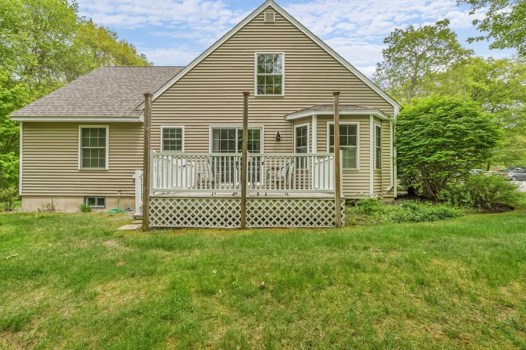 7 Garnet Drive Topsham ME 04086