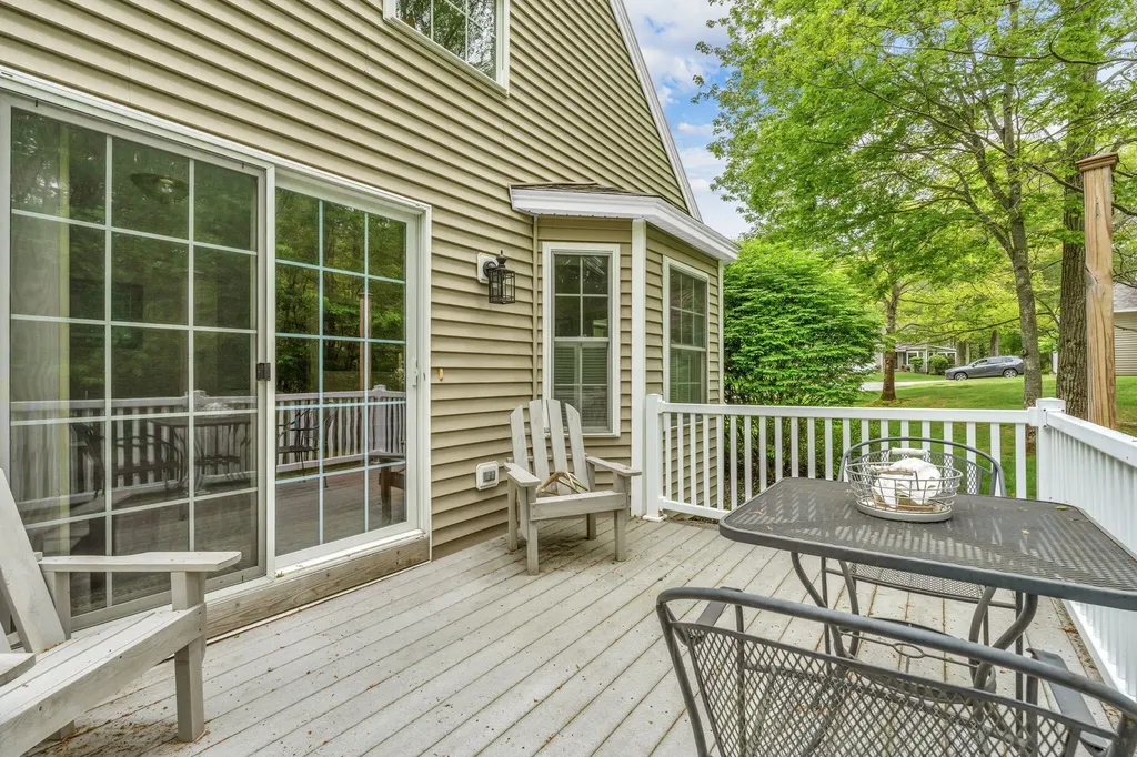 7 Garnet Drive Topsham ME 04086