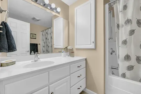 7 Garnet Drive Topsham ME 04086