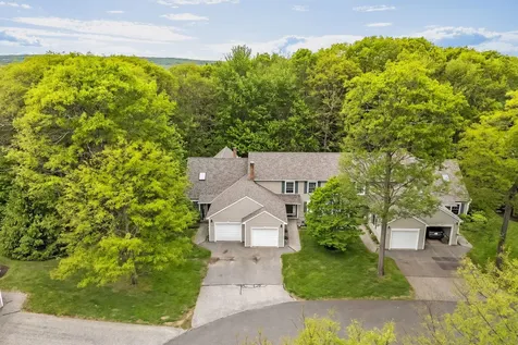 7 Garnet Drive Topsham ME 04086