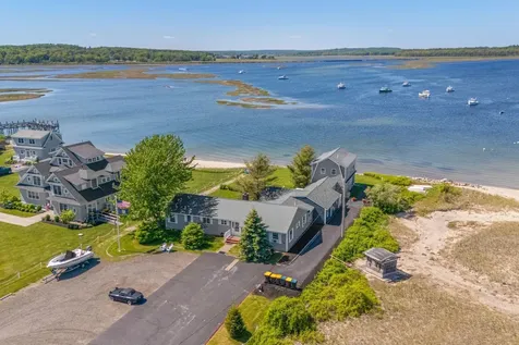82 King Street Scarborough ME 04074