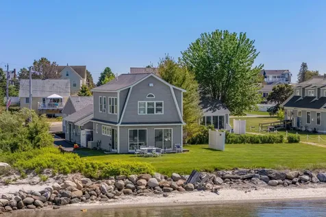 82 King Street Scarborough ME 04074
