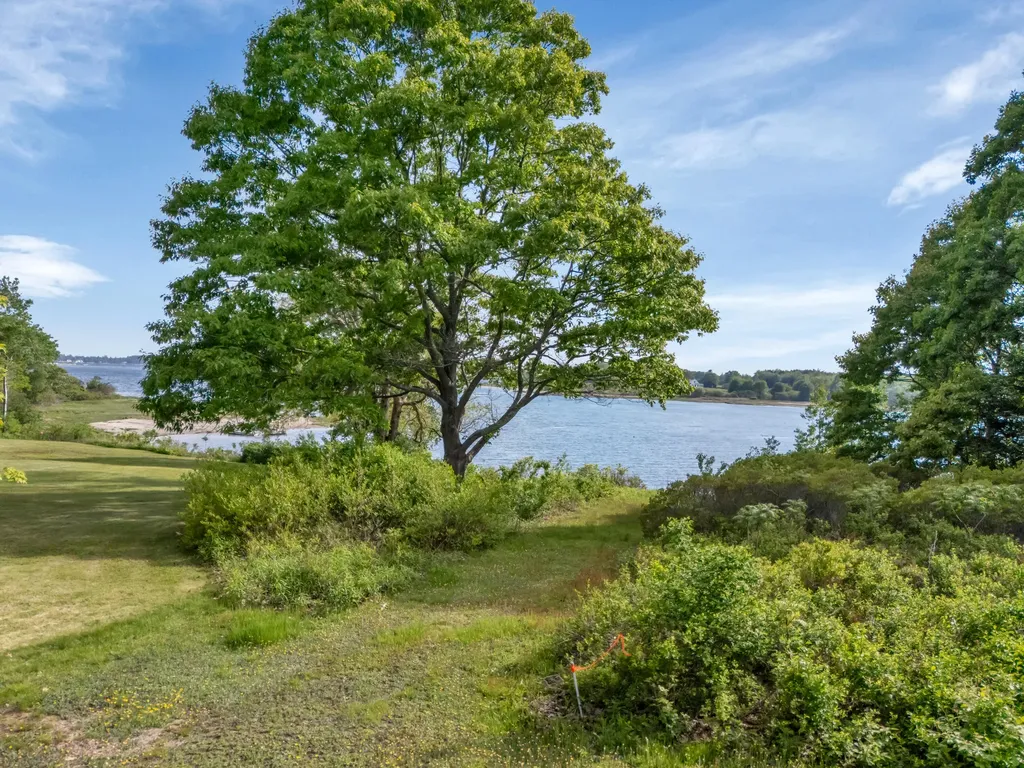 41 Charleston Road Chebeague Island ME 04017