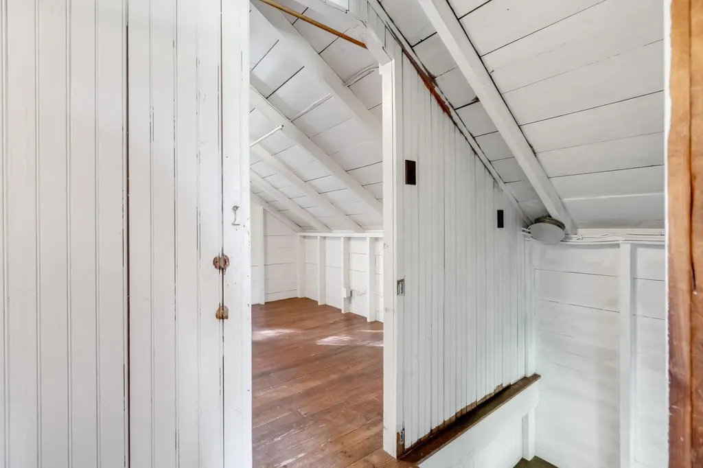 41 Charleston Road Chebeague Island ME 04017
