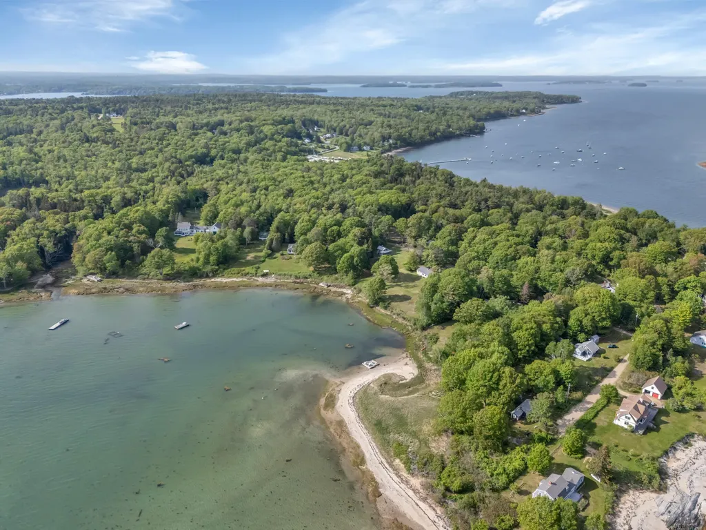 41 Charleston Road Chebeague Island ME 04017
