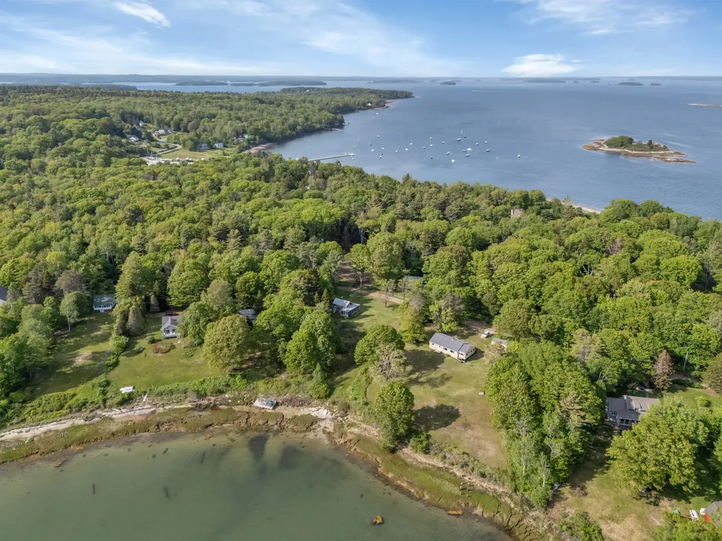 41 Charleston Road Chebeague Island ME 04017