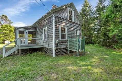 41 Charleston Road Chebeague Island ME 04017