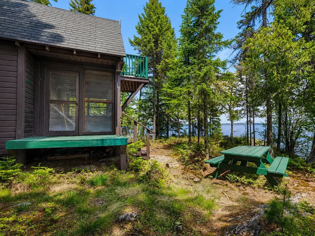 2-28 Drummond Cove Big W Twp ME 04478