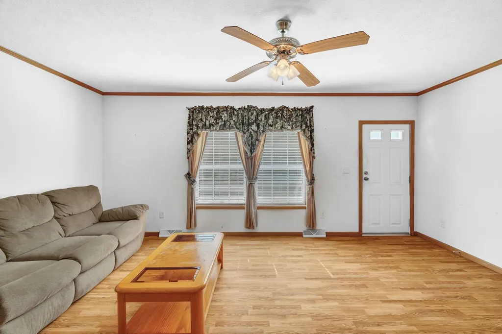 2392 Hudson Road Hudson ME 04449