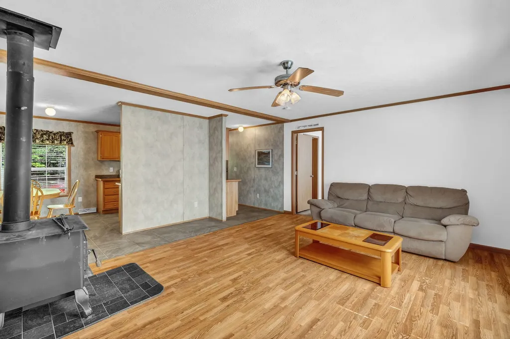 2392 Hudson Road Hudson ME 04449