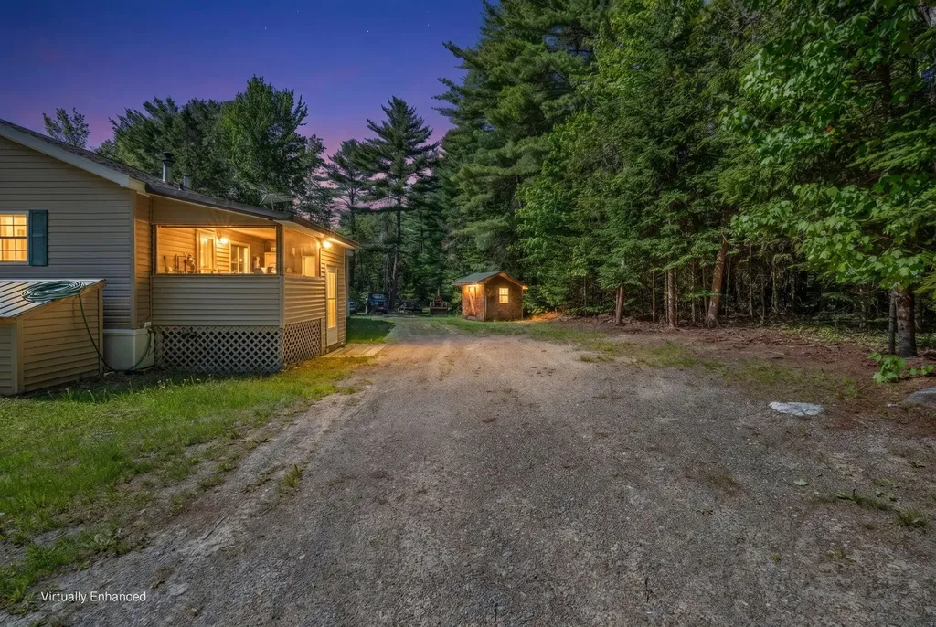 2392 Hudson Road Hudson ME 04449