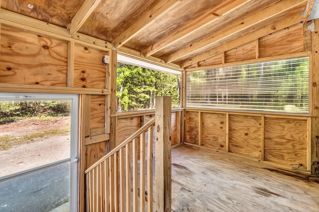 2392 Hudson Road Hudson ME 04449