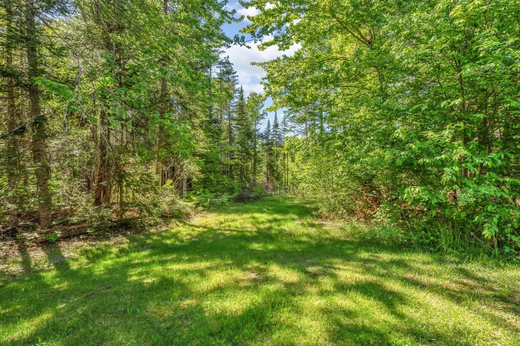 2392 Hudson Road Hudson ME 04449
