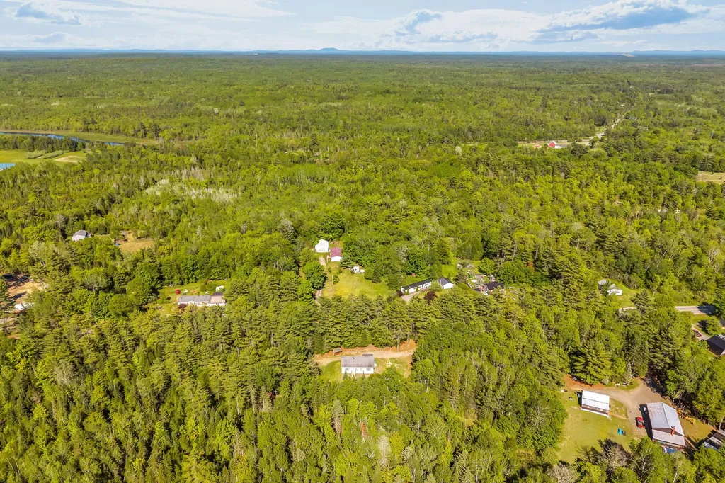 2392 Hudson Road Hudson ME 04449