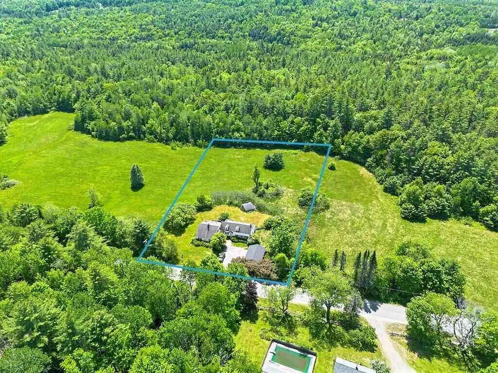 179 Covell Road Fairfield ME 04937