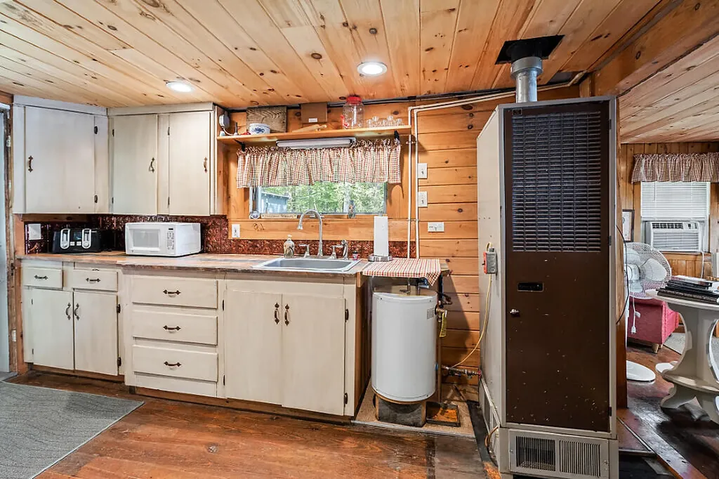 149 Edmonds Lane Burnham ME 04922