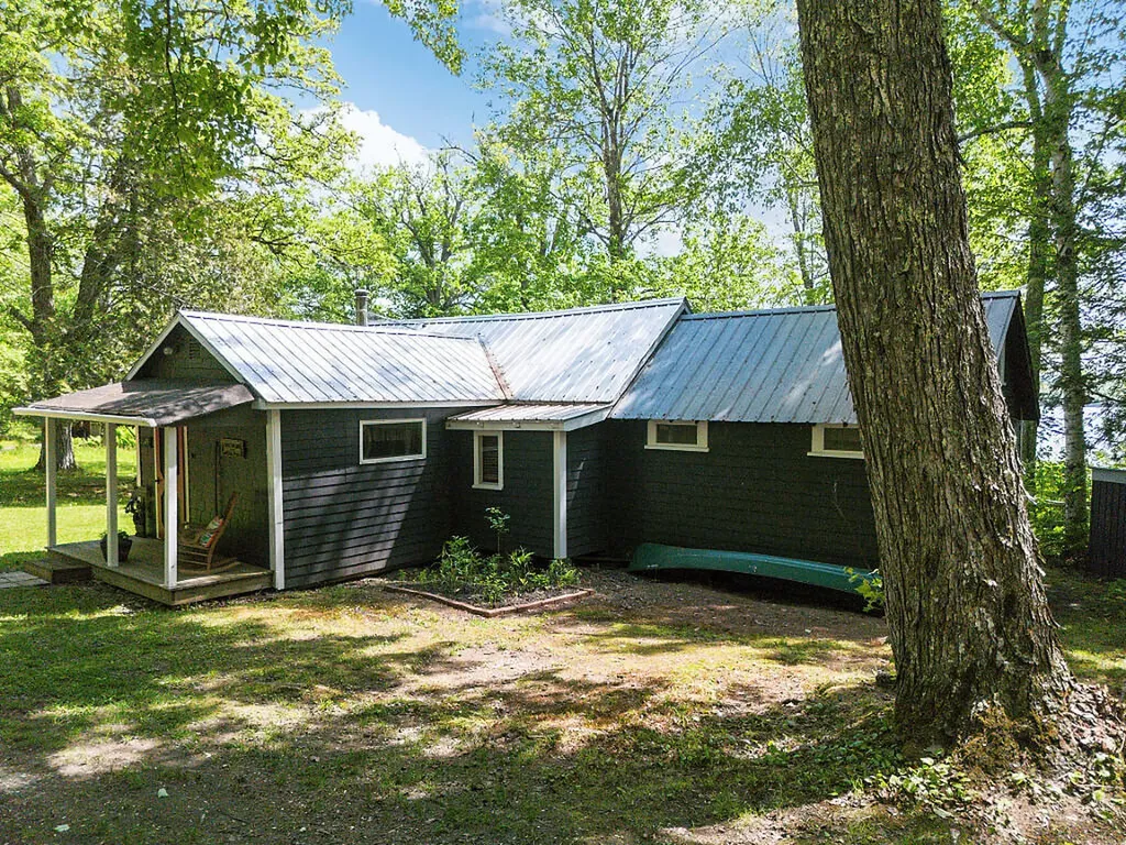 149 Edmonds Lane Burnham ME 04922
