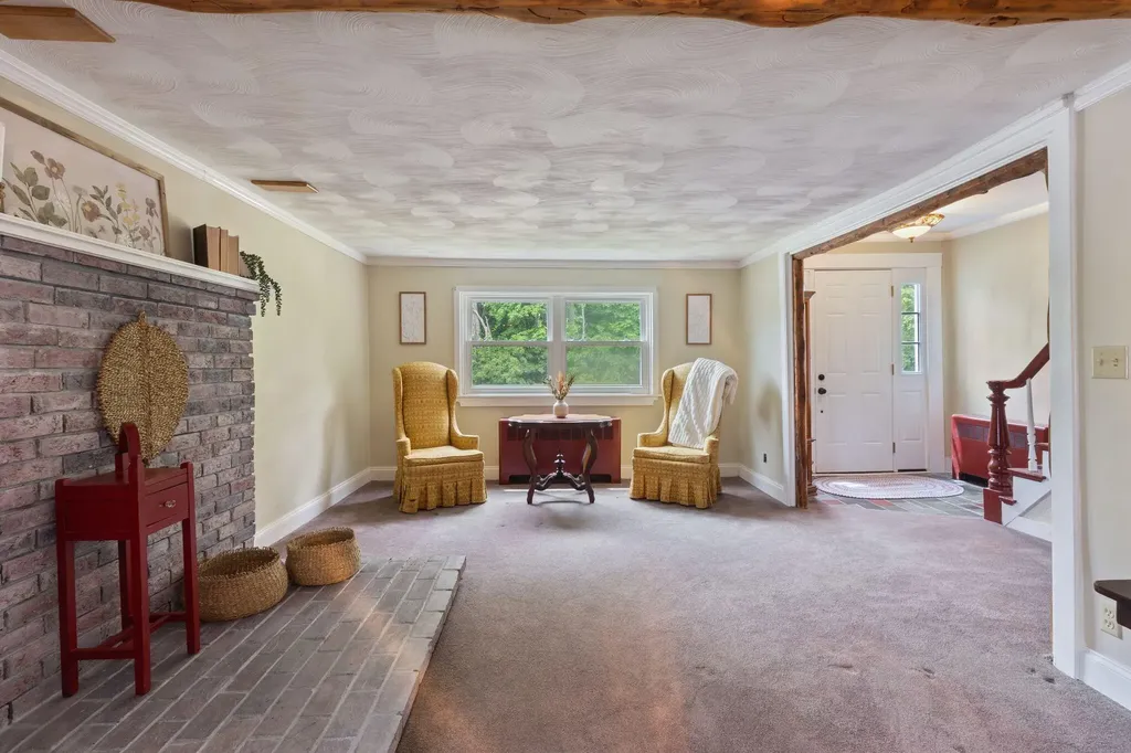 4 N North Gorham Road Gorham ME 04038