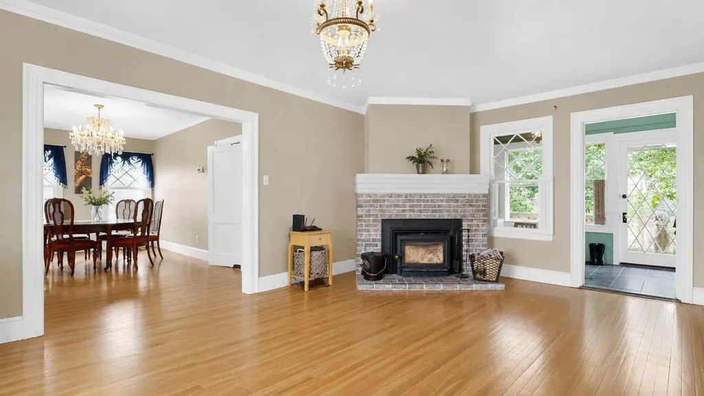 143 Westbrook Street South Portland ME 04106
