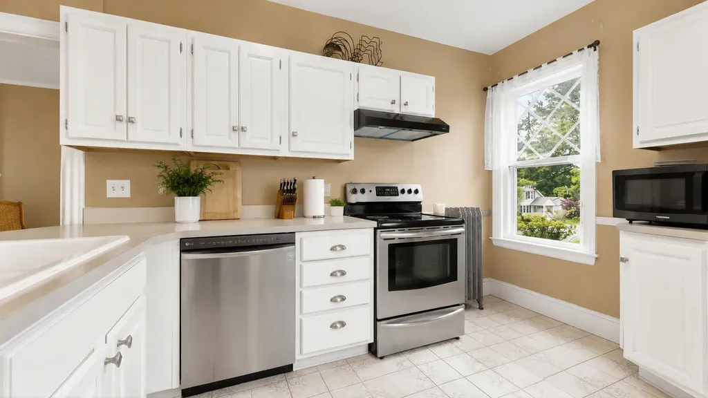 143 Westbrook Street South Portland ME 04106