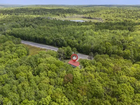 995 Middle Road Dresden ME 04342