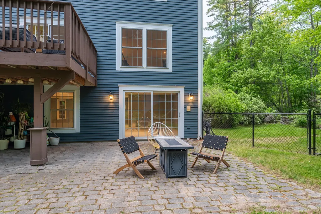 33 Taywood Road Auburn ME 04210