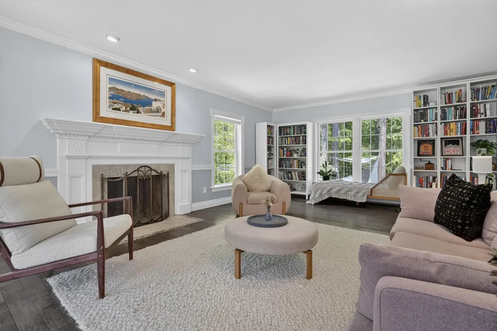 33 Taywood Road Auburn ME 04210