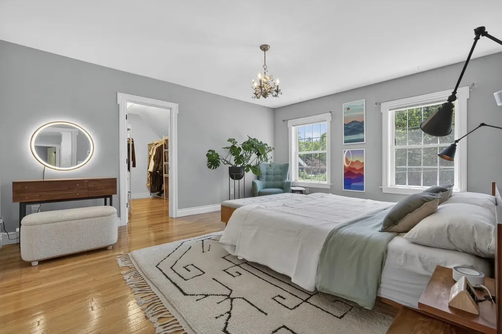 33 Taywood Road Auburn ME 04210