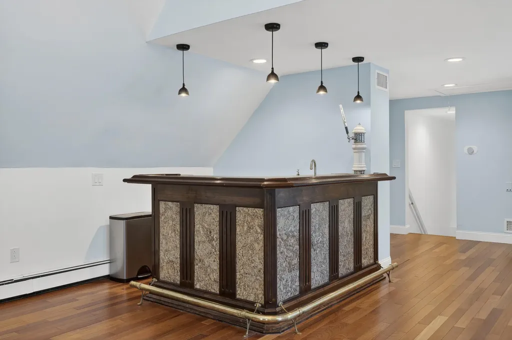 33 Taywood Road Auburn ME 04210